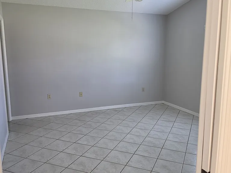 619 Cockatoo Loop — Photo 7