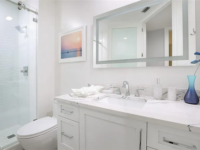 400 Flagship Dr #802 — Photo 20