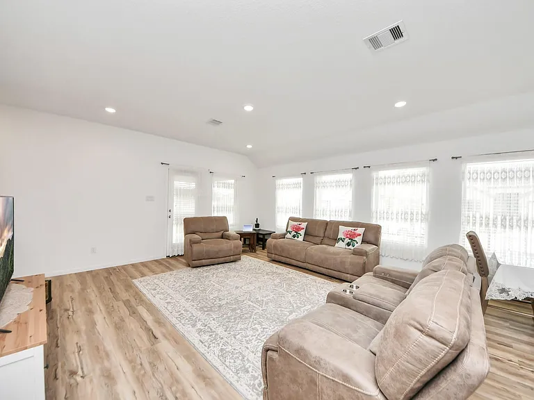 21927 Citrus Grove Ct — Photo 21