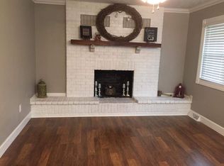 525 Garden Springs Dr, Mount Sterling, KY 40353