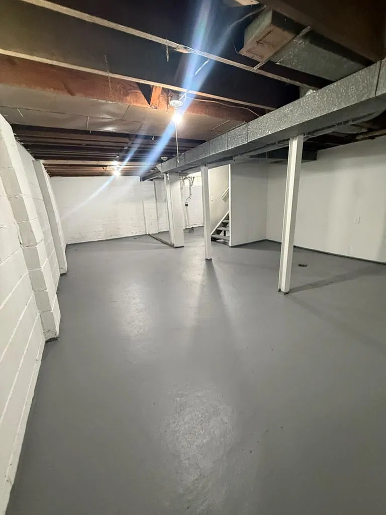 3 bed, 980 sqft, $1,250 — Photo 3