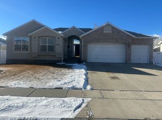 8898 S Mountain Vista Dr, West Jordan, UT 84081