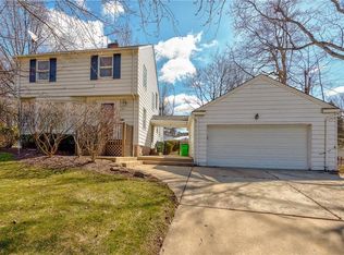 1621 Sheffield Rd, South Euclid, OH 44121