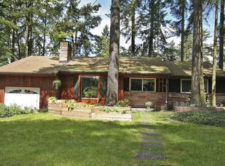 602 NE 204th St, Shoreline, WA 98155
