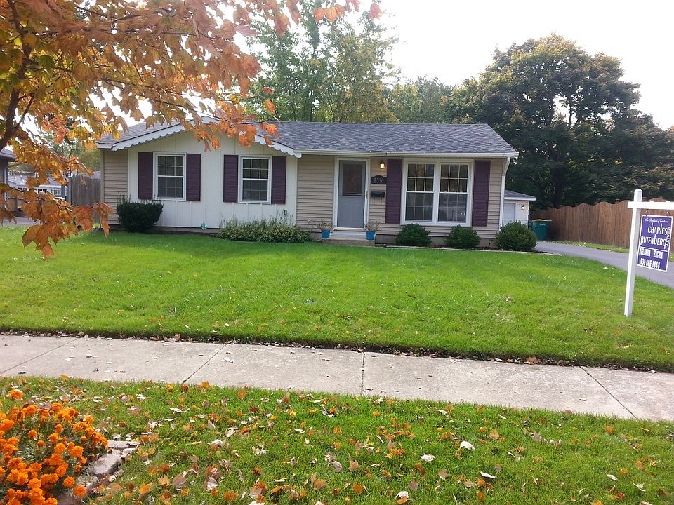 1st image of 2516 Fairway Dr