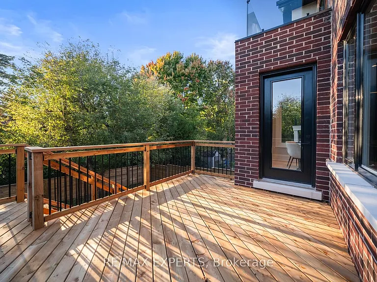 88 Moray Ave — Photo 47