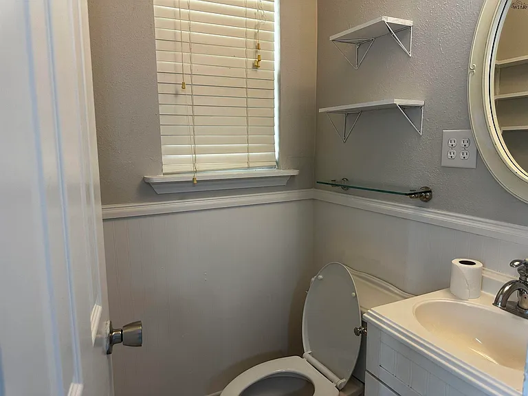 4618 Cove Rd — Photo 13
