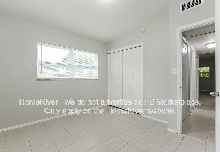 540 17th St NE — Photo 13