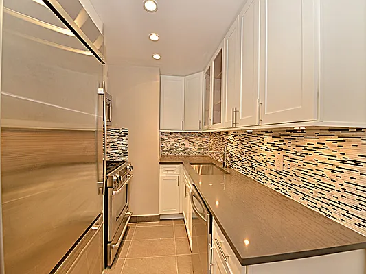 Rented by Cooper & Cooper Real Estate | media 11