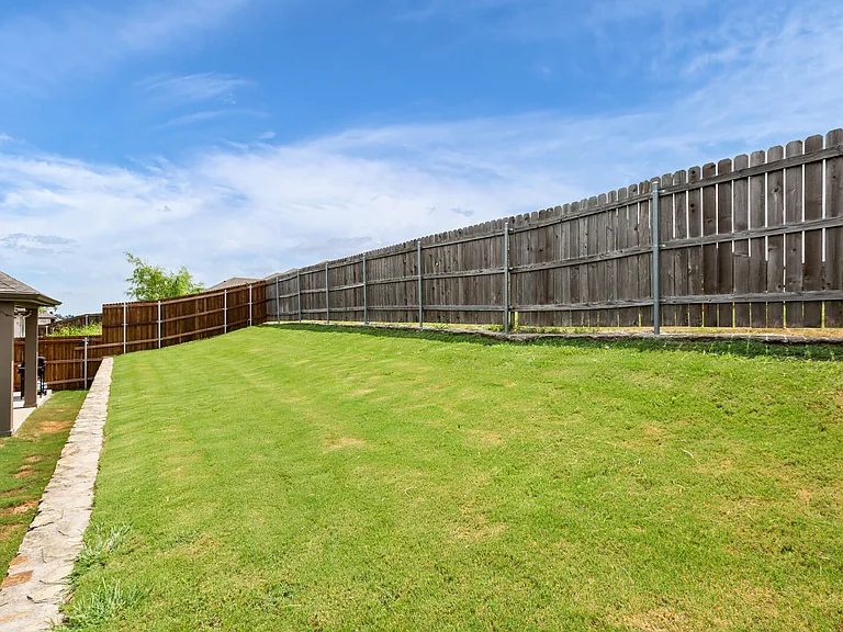 3112 Paint Horse Dr — Photo 28