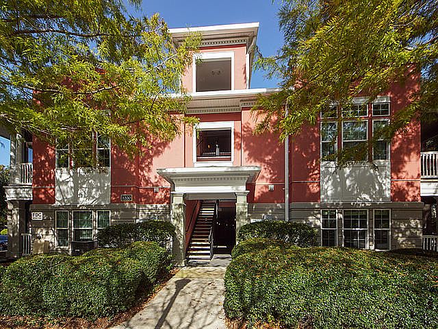 1st image of 1216 Telfair Way
