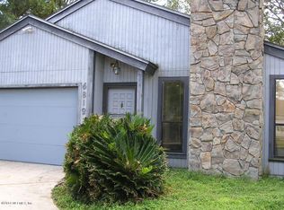 6812 Coralberry Ln N, Jacksonville, FL 32244