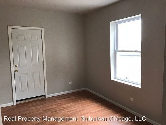5th image of 113 N 23rd Ave APT 2