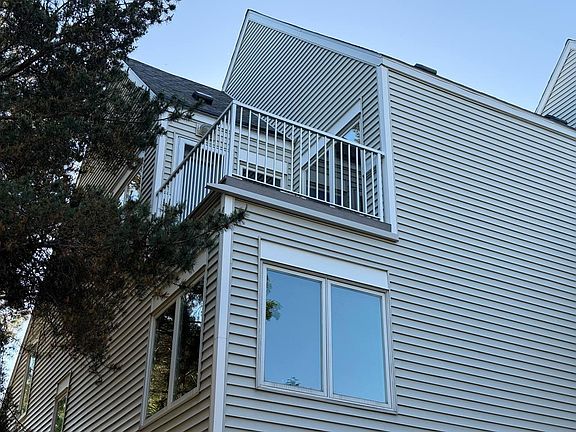 3rd image of 1801 New York Ave N