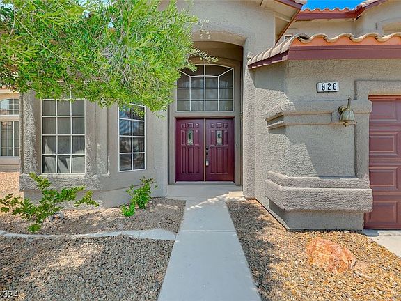2nd image of 926 Dancing Vines Ave