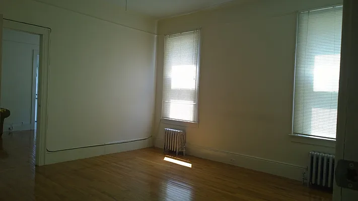 Rented by Realty Collective | media 33