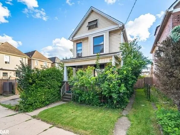 108 Case St, Hamilton, ON L8L 3G9