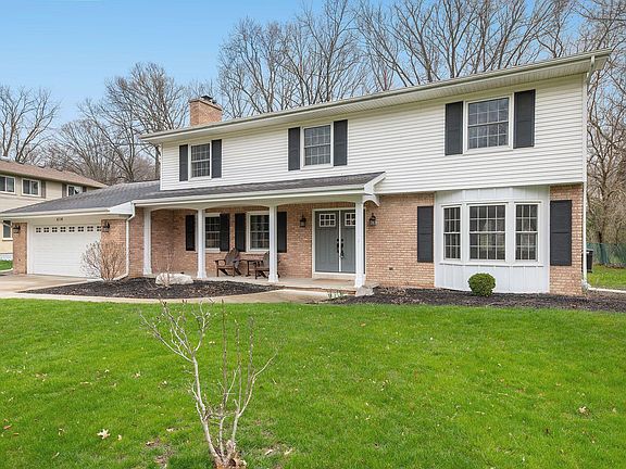 2nd image of 614 East Dr