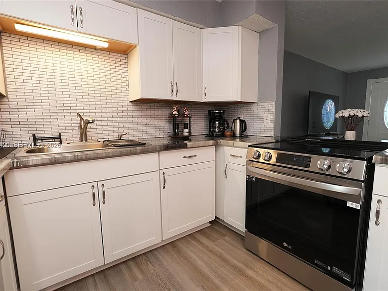 742 Granada St #A — Photo 42