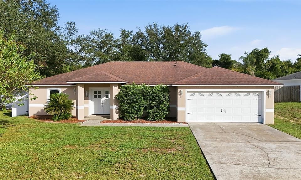 1st image of 236 COUNTRY LAKES CIRCLE