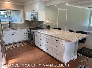 6113 Bridgewood Dr, Santa Rosa, CA 95409