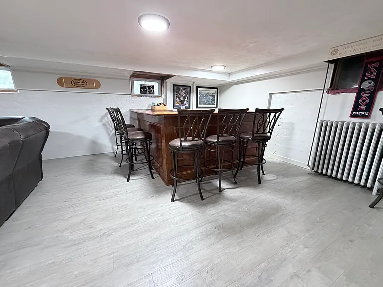 28 Houghton St #1 — Photo 18