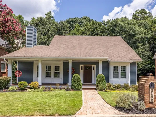 2152 Heritage Hts, Decatur, GA 30033
