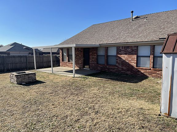 3rd image of 10212 Jetty Ct