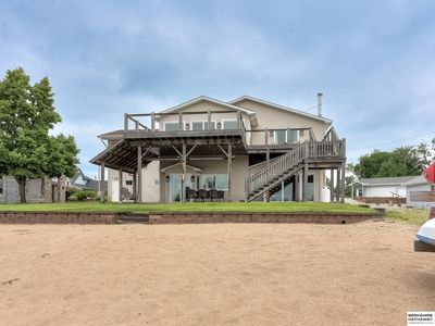 17323 Beach Cir, Bellevue, NE, 68123
