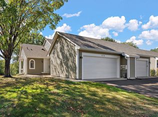 978 Winterberry Dr, Woodbury, MN 55125