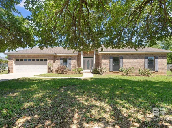 18738 Founders Dr, Fairhope, AL 36532