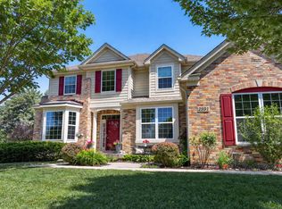 2991 Wagon Rd, Elgin, IL 60124