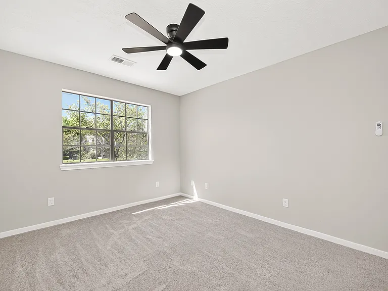 4906 Pleasure Lake Ln — Photo 46