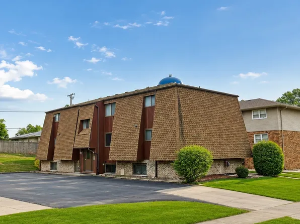 527 Pasadena Ave APT 6, Crest Hill, IL 60403