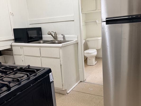 4839 Leavenworth St APT 4