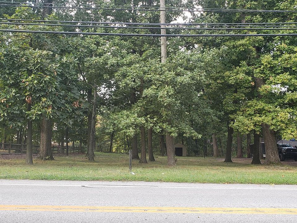 2nd image of 1558 W Main St