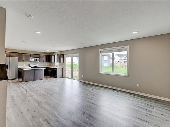 3rd image of 1817 20th Ave SE
