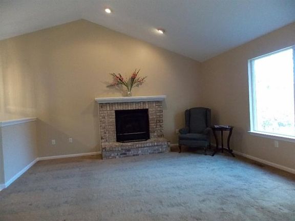 2nd image of 4566 Christina Dr