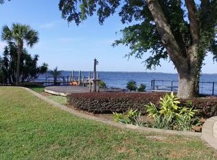 1616 River Rd, Jacksonville, FL 32207