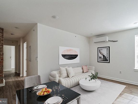 3rd image of 405 S 42nd St APT 3A