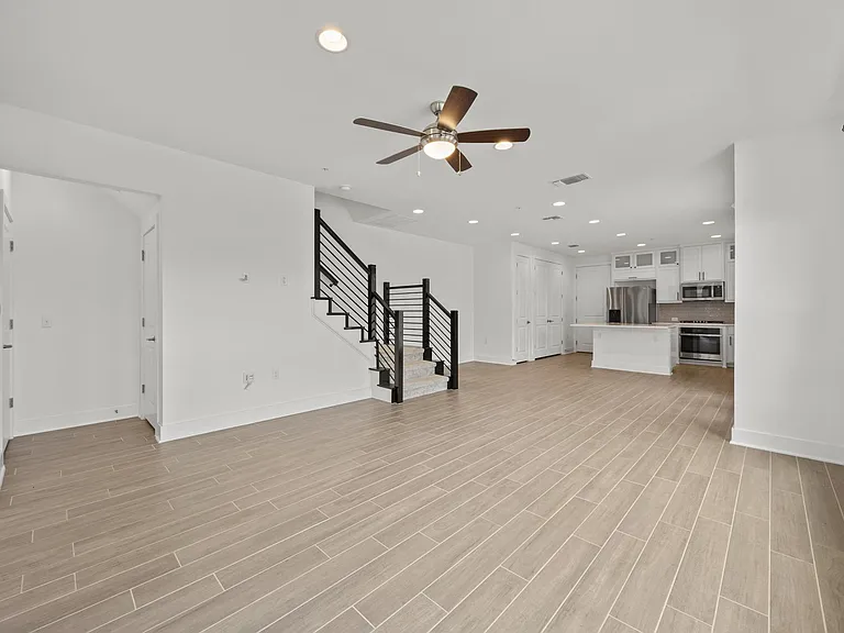 4412 Tilley St #E — Photo 5