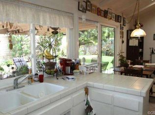 941 Corrigan Ave, Santa Ana, CA 92706