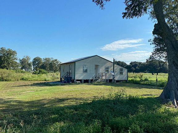 3rd image of 4733 County Road 155