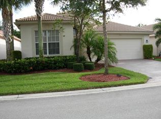 8274 Sandpiper Gln, Lake Worth, FL 33467