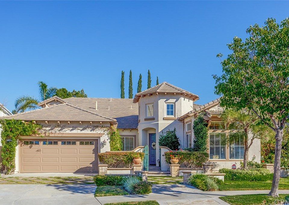 1st image of 1047 N Antonio Cir