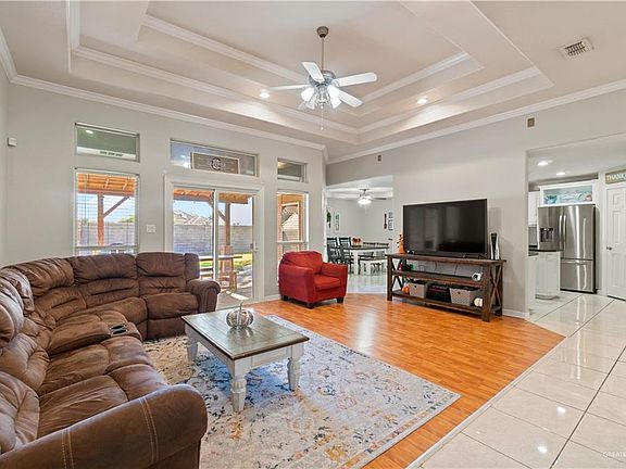 3rd image of 2506 Dove Ave