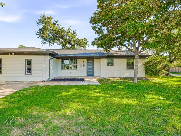 13706 Janwood Ln, Farmers Branch, TX 75234