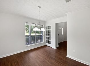 9898 Point View Dr, Jonesboro, GA 30238