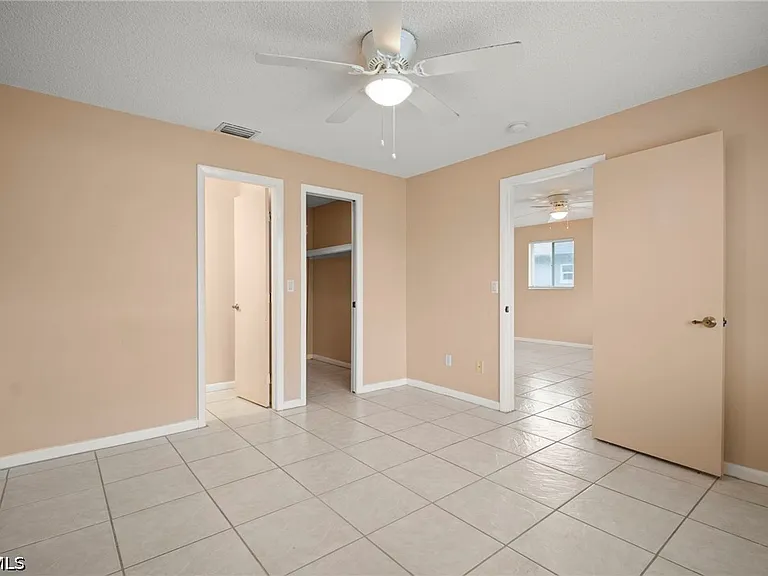 4406 Santa Barbara Blvd #B — Photo 12