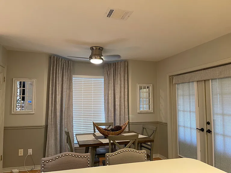3553 Eastlake Dr — Photo 5